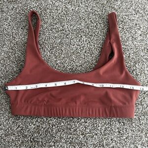 Vuori Daily Bra Rosewood Red Small
